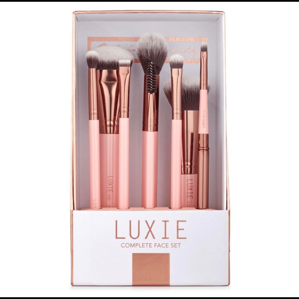 Luxie Rose Gold Complete Face Brush Set